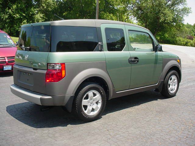 Honda Element 2004 photo 4