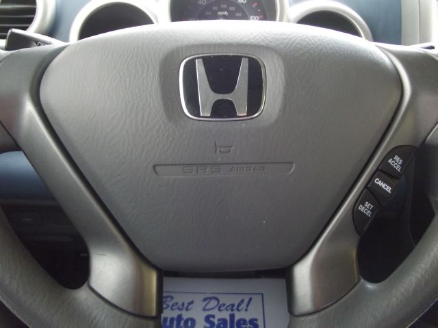 Honda Element 2004 photo 17