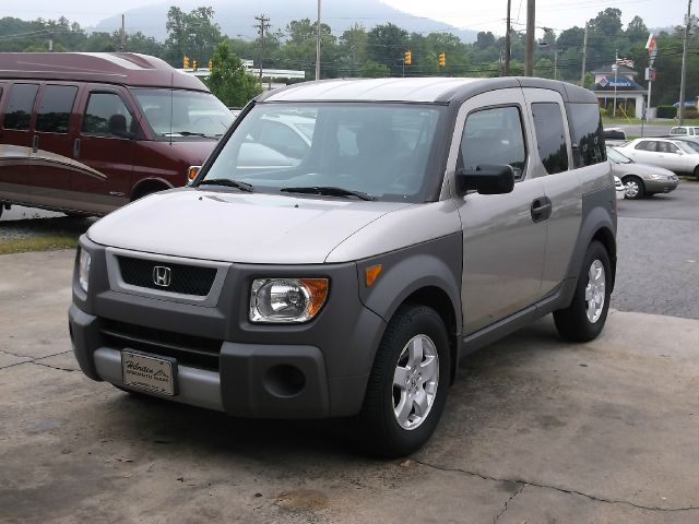 Honda Element 2004 photo 16