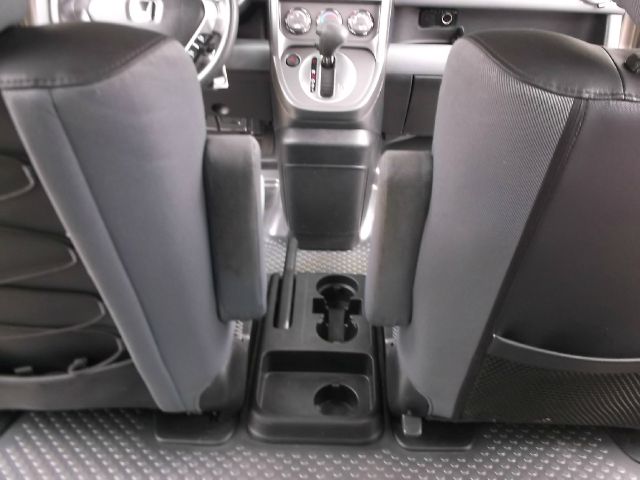 Honda Element 2004 photo 20