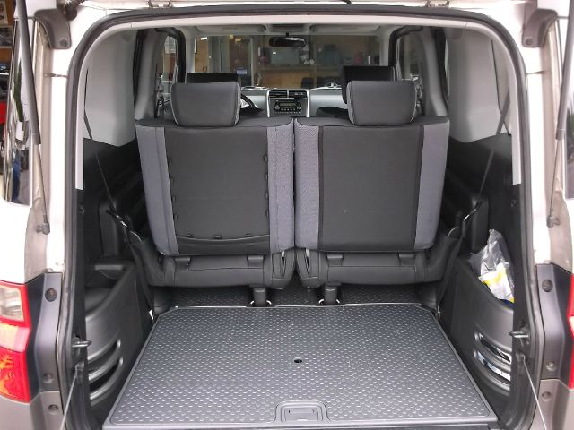 Honda Element 2004 photo 23