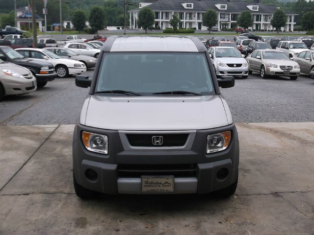 Honda Element 2004 photo 27