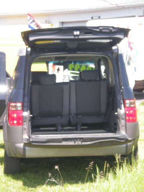 Honda Element 2004 photo 3