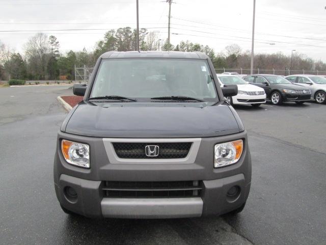 Honda Element 2004 photo 1