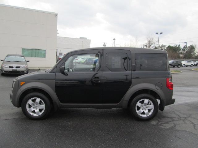 Honda Element 2004 photo 3