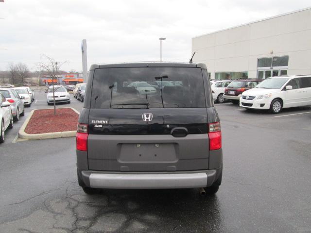 Honda Element 2004 photo 5