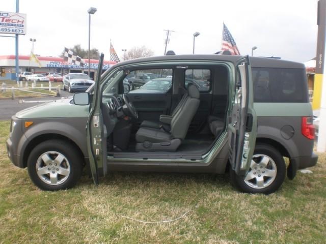 Honda Element 2004 photo 4