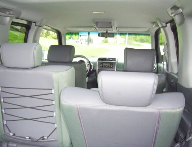 Honda Element 2004 photo 2