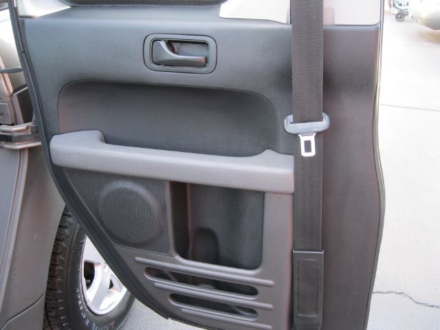 Honda Element 2004 photo 11