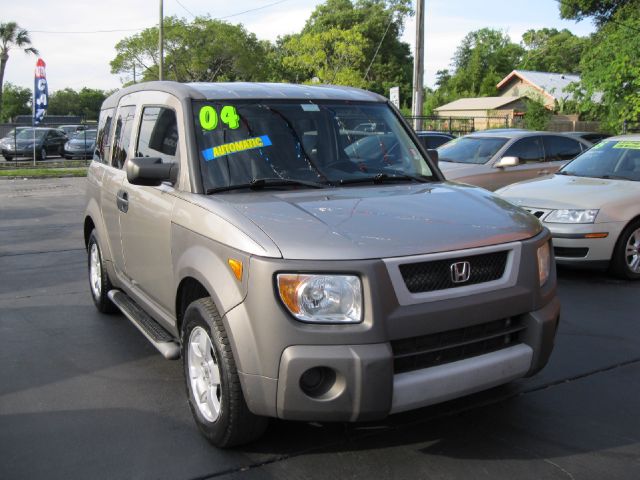 Honda Element 2004 photo 17