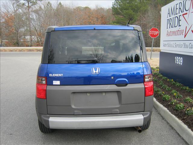 Honda Element 2004 photo 3