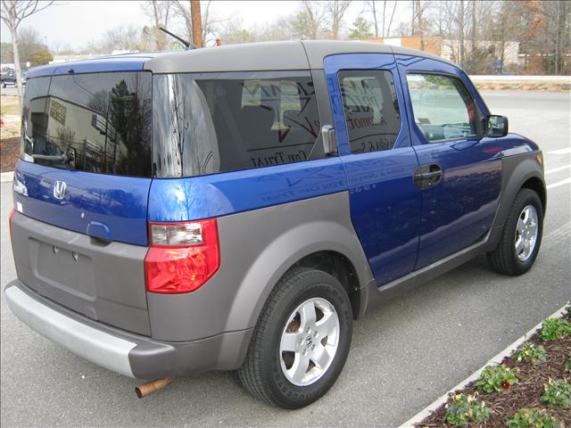 Honda Element 2004 photo 4