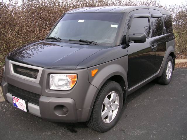 Honda Element 2004 photo 1