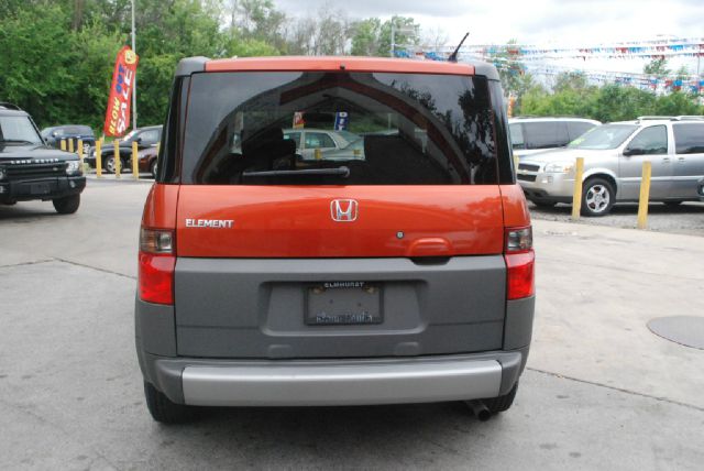 Honda Element 2004 photo 5