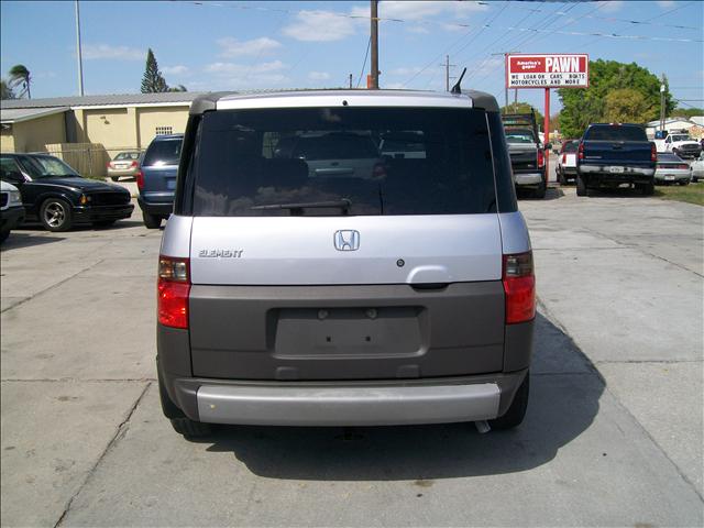 Honda Element 2004 photo 4