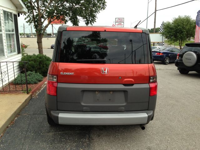 Honda Element 2004 photo 4