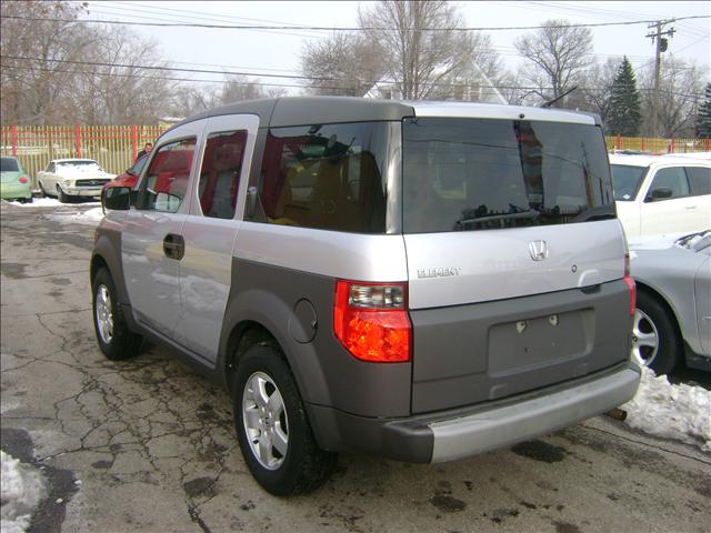 Honda Element 2004 photo 1