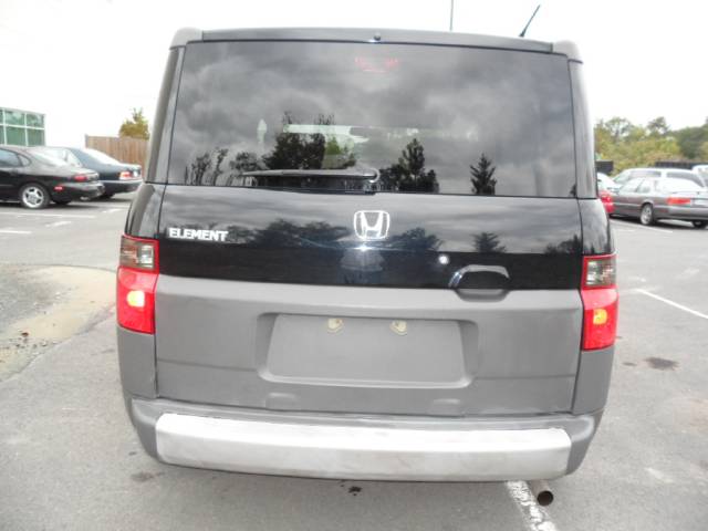 Honda Element 2004 photo 3