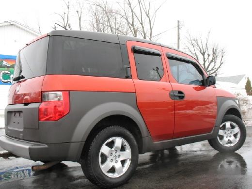 Honda Element 2004 photo 2