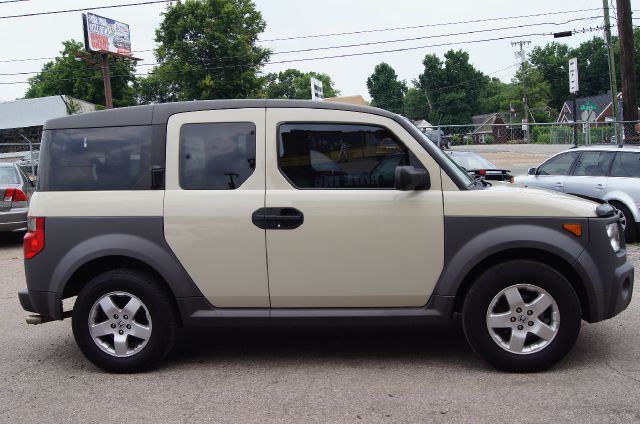 Honda Element 2005 photo 3