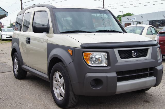 Honda Element 2005 photo 4