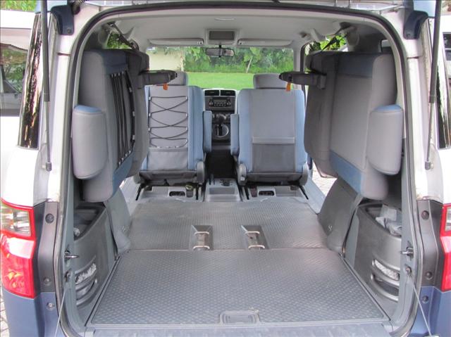 Honda Element 2005 photo 3