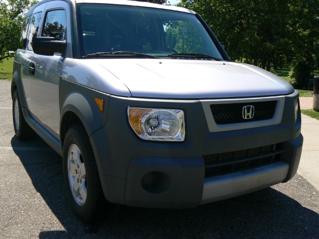 Honda Element 2005 photo 3