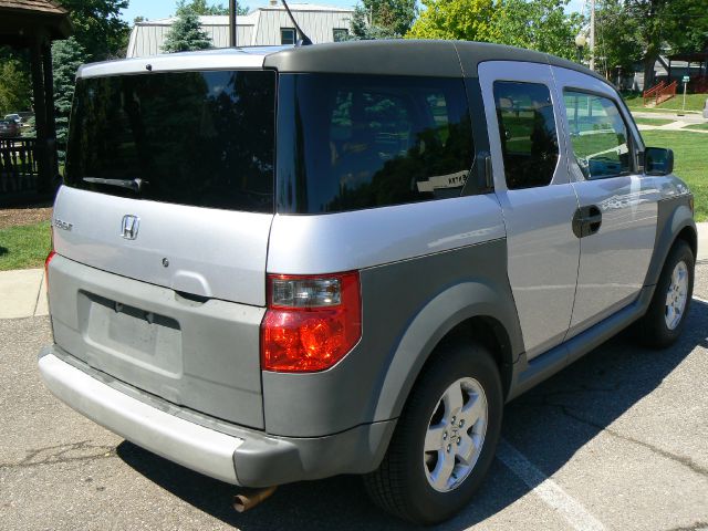 Honda Element 2005 photo 4