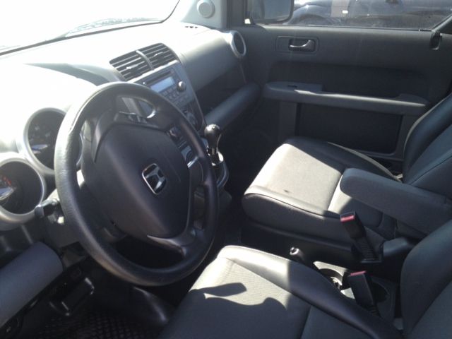 Honda Element 2005 photo 1