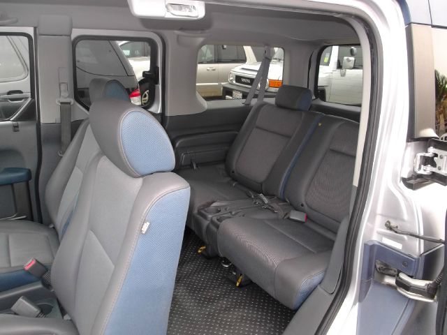 Honda Element 2005 photo 4