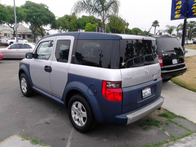 Honda Element 2005 photo 5