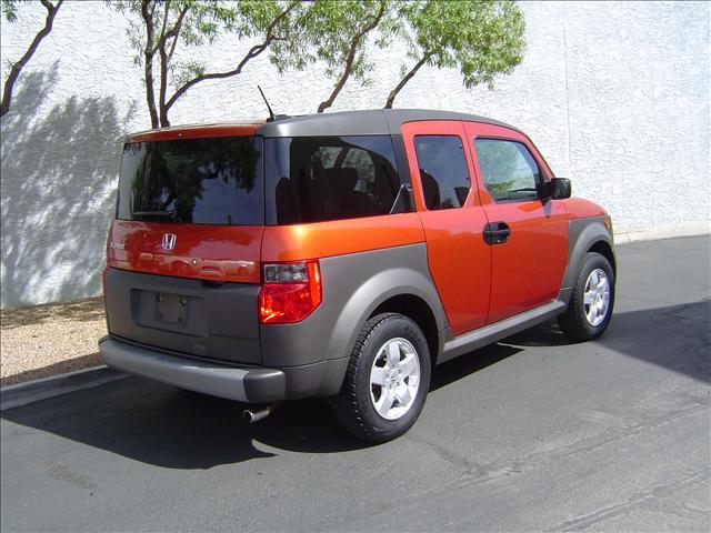 Honda Element 2005 photo 3