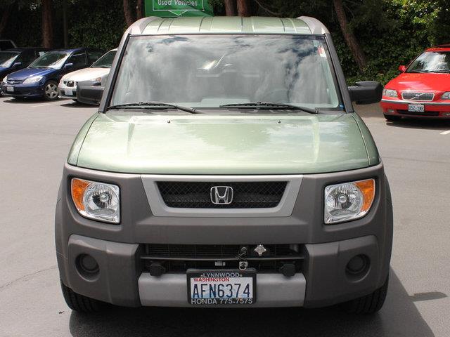 Honda Element 2005 photo 1