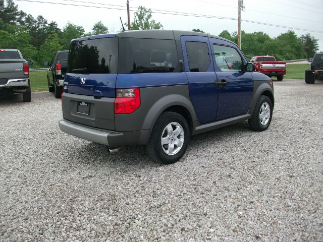 Honda Element 2005 photo 17