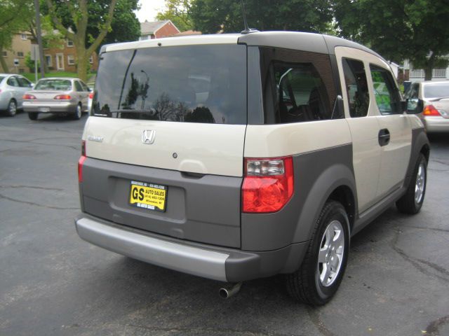 Honda Element 2005 photo 3