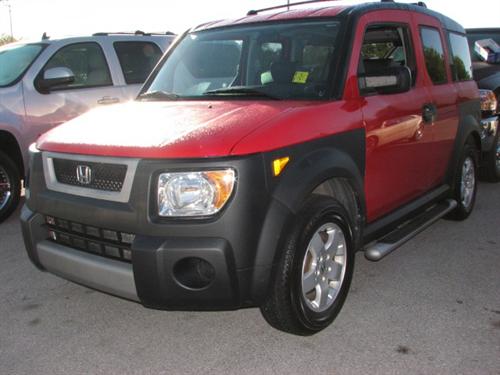 Honda Element 2005 photo 2