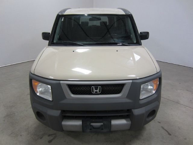 Honda Element 2005 photo 1