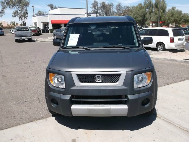 Honda Element 2005 photo 4