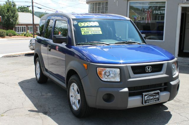 Honda Element 2005 photo 1