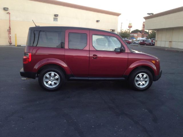 Honda Element 2006 photo 1