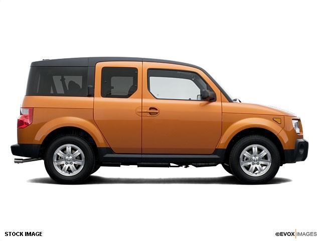 Honda Element 2006 photo 2