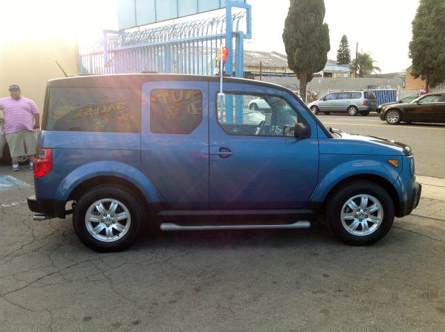 Honda Element 2006 photo 1