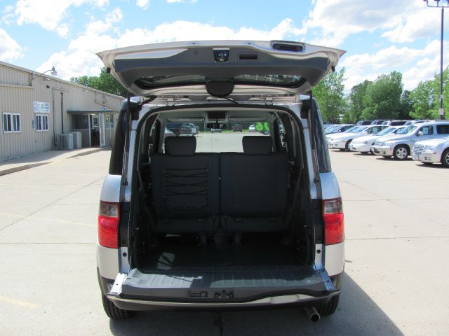 Honda Element 2006 photo 18