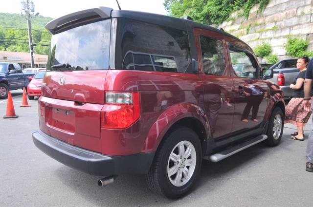 Honda Element R/T Classic SUV