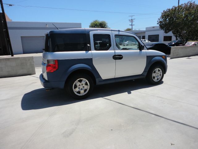 Honda Element 2006 photo 4