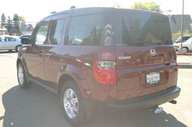 Honda Element 2006 photo 2