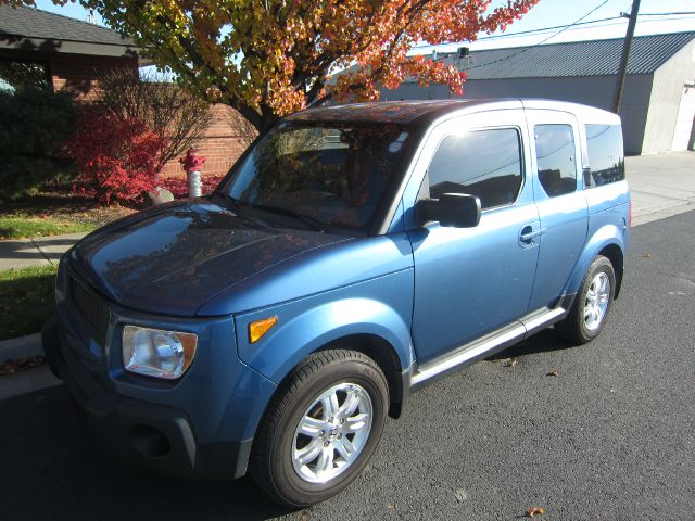 Honda Element 2006 photo 1