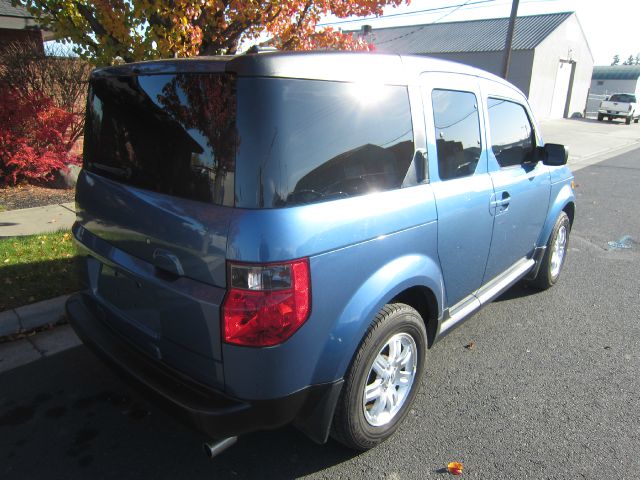 Honda Element 2006 photo 2