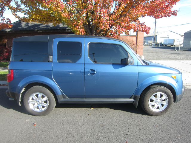 Honda Element 2006 photo 3