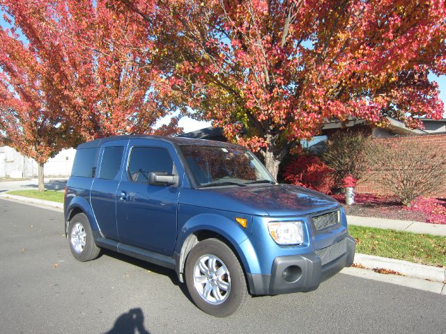 Honda Element 2006 photo 4